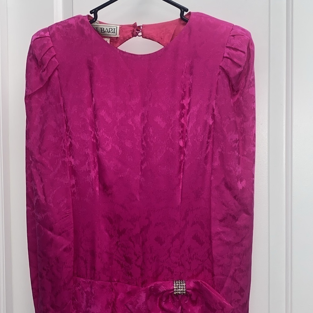 Vintage A.J. Bari 100% Silk Lined Fuchsia Pink Bow Tie Ruffle Dress Size 8 - Picture 3 of 15